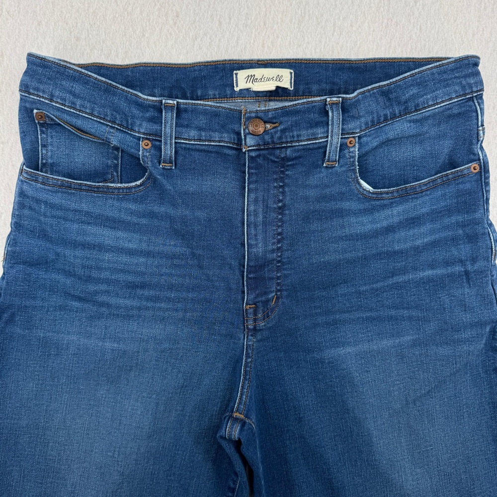 Madewell Flared Wide-Leg High Rise Jeans Blue Denim Raw Hem Size 32 (34x27)